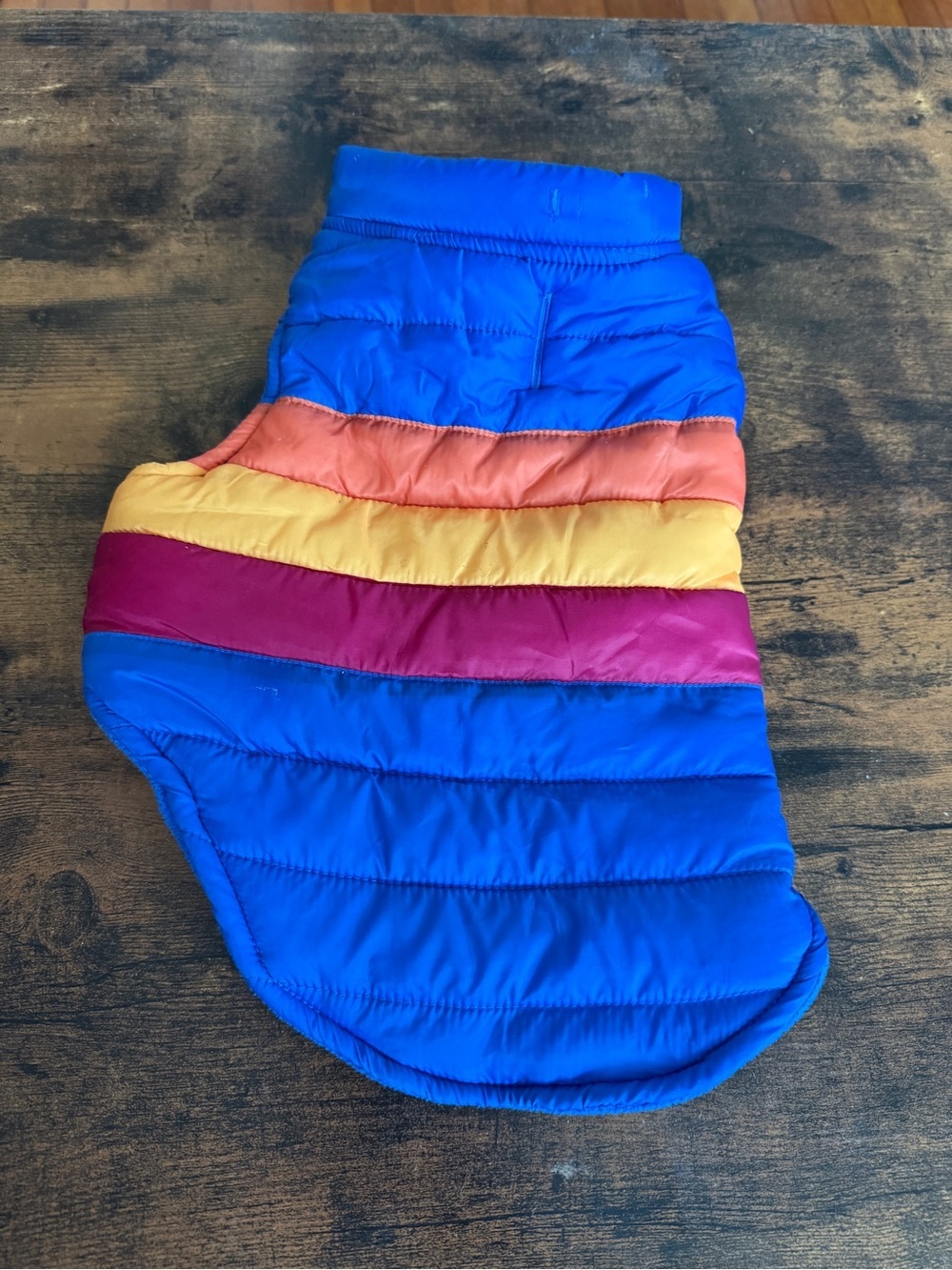 Top Paw dog Colorblock Puffer Vest in Blue, Pink, Yellow, Orange size small